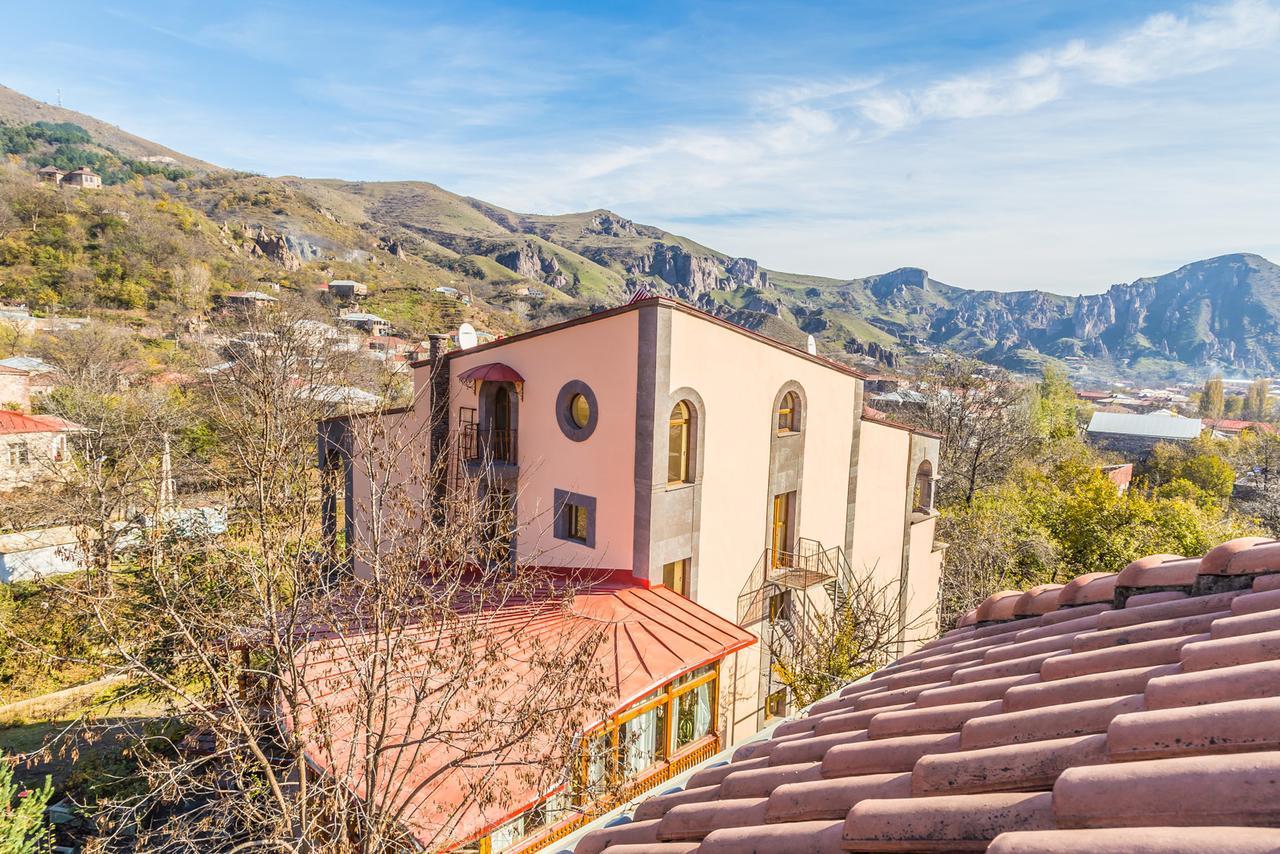 Hotel Mirhav Goris Exterior photo